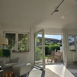  Ferienhaus Charmantes Haus Mit Eigenem Garten